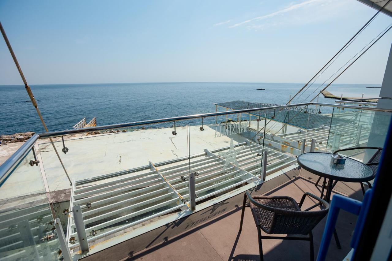 Marine Residence Одеса Екстериор снимка